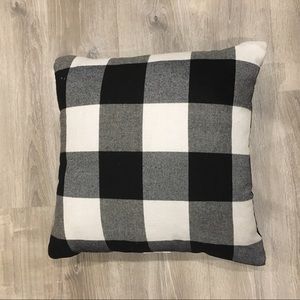 20x20 black white buffalo check pillow
